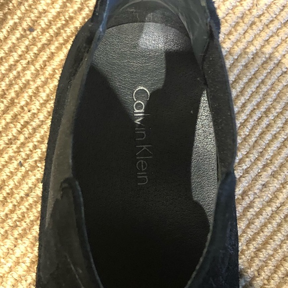 Calvin Klein Chelsea Boots - Picture 6 of 7